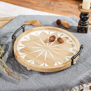 Plateau en bois artisanal élégant, planche de service en bois naturel pour la salle à manger, la cuisine et la décoration de la maison - Product Image 4