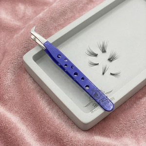 Pince à épiler bleu roi à pointe courte pour extensions de cils, personnalisable avec logo, pour artistes en extensions de cils - Product Image 1
