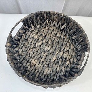 Plateau en verre rond fait à la main du Vietnam Design durable écologique Jacinthe d'eau Caractéristique décorative Nouvelle tendance Plateau de service - Product Image 3