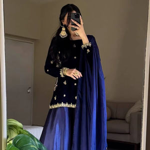 Hermoso Traje Gharara de Color Azul para Fiesta, Estilo Bollywood, con Sharara y Dupatta, de Terciopelo Sintético Pesado, de Secado Rápido, para Mujer, Estilo Indio-Pakistaní - Product Image 1