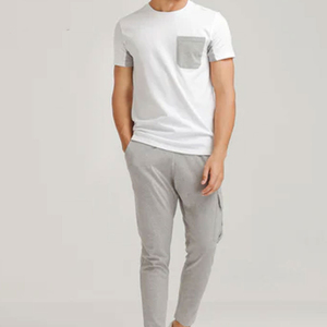 T-shirt blanc à col rond pour homme avec poche grise, vêtement décontracté d'été en polyester/coton, tricoté en tissu éponge, streetwear uni - Product Image 3