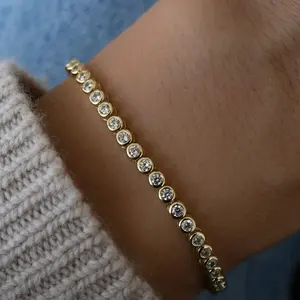 Bracelet Tennis de Luxe Vintage en Moissanite Taillée, Argent Sterling 925 Plaqué Or Jaune 14K, Sertissage Griffe, Diamant Tishya pour Homme - Product Image 6