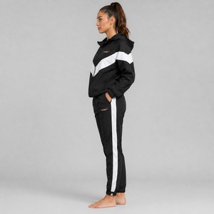 Nouvel arrivage : Ensemble de survêtement coupe-vent pour femme – Confortable, respirant, écologique et de haute qualité - Product Image 2