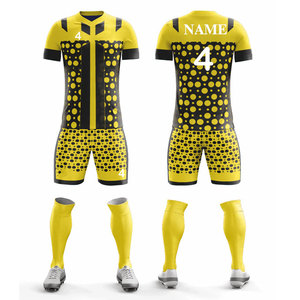 Maillot de football américain pour hommes, vente en gros, dernier design, unisexe, manches courtes, tenue de sport, séchage rapide, uniforme de haute qualité - Product Image 4