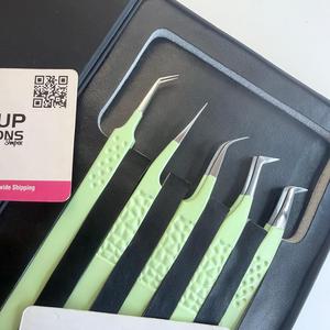 ชุดแหนบต่อขนตา GETUP BROSONS IMPEX สีเขียว รุ่นใหม่ แบบแยกส่วน ทำจากสแตนเลสสตีล ทนทาน ปลายเคลือบเรียบ ขนาด 10 มม. บรรจุในกล่องสีดำ - Product Image 3