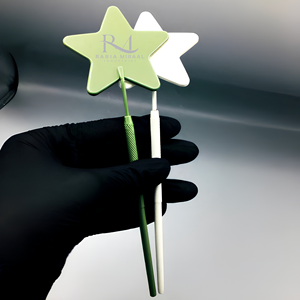 Miroir à cils en forme d'étoile de Rabia Miraal Industries, couleur verte et blanche, avec impression de logo personnalisé - Product Image 4