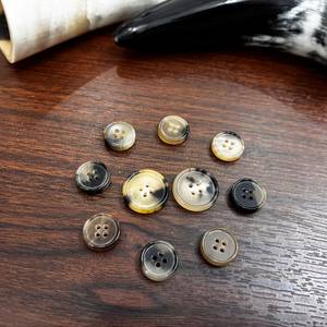 กระดุมเขาควายคุณภาพพรีเมียม ผู้ผลิตอุปกรณ์ตกแต่งเสื้อผ้าโดย Curio Craft - Product Image 4