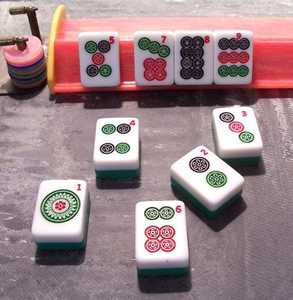 Tuiles de Mahjong en Résine Verte à Motif Circulaire, Artisanat Artistique Écologique, Décoration Personnalisée, Forme Personnalisée, Souvenir SAMI HANDICRAFTS SH-3234 - Product Image 4