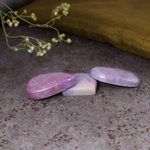 Cabujón de Jaspe Lavanda Natural en Forma de Pera, Gema Suelta Semipreciosa Púrpura para Joyería - Product Image 2