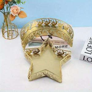 Cuenco de metal dorado para dátiles de Ramadán con tapa de luna creciente y estrella - Product Image 3