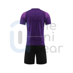 Venta al por mayor jersey de fútbol y pantalones cortos para hombres y mujeres nueva ropa de fútbol caliente último diseño kits de fútbol uniformes de equipo de campo de fútbol - Product Image 3
