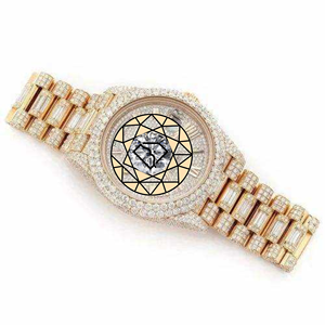 Reloj de Lujo con Diamantes de Moissanita Plateados, Bisel con Incrustaciones de Baguettes, Reloj de Pulsera Personalizado, Estilo de Joyería Premium - Product Image 3