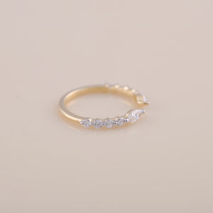 Anillo Abierto con Diamantes Cultivados en Laboratorio de Corte Marquise y Redondo de 0.47CT |   Anillo ajustable de oro rosa, amarillo y blanco de 14 quilates con diamantes - Product Image 6