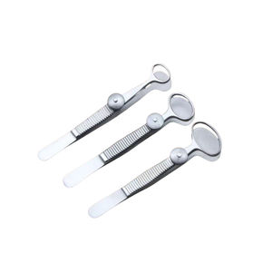 Pinzas Chalazion, Juego de 8 Piezas, Pinza de Tres Orificios para Sujetar Tejidos en Cirugía Oftálmica, Manual, Certificación CE, Instrumento Quirúrgico Clase I - Product Image 2