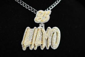 จี้เพชรฮิปฮอปแบบกำหนดเองพร้อมตัวอักษรประดับเพชร ตัวจี้ทรงแฟนซี เงินแท้ 925 ประดับเพชรโมอิสซาไนต์ทรงกลม ผ่านการทดสอบเพชร - Product Image 2