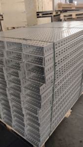 Barras de Acero Perforadas Galvanizadas en Caliente y Puentes Multiagujeros para Construcción, Capacidad para 60 Piezas, Suministro Directo de Fábrica - Product Image 6