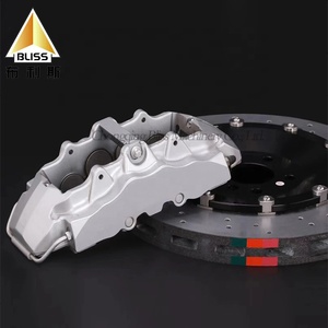M-RACE forgé étrier GT8 carbone céramique étriers de frein 8 Pot étrier de frein à disque universel pour jantes 19 20 21 pouces - Product Image 3
