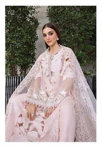 Elegante Salwar Kameez Rosa de Rayón con Bordado, Largo hasta el Suelo, Corte Holgado, Ropa India y Pakistaní para Bodas y Fiestas - Product Image 4