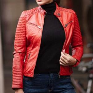 แจ็คเก็ตบอมเบอร์หนังแท้สไตล์วินเทจสำหรับผู้หญิง สีส้ม พิมพ์โลโก้ตามสั่ง ขายส่งแบบใหม่ ระบายอากาศได้ดี เหมาะสำหรับฤดูหนาว - Product Image 1