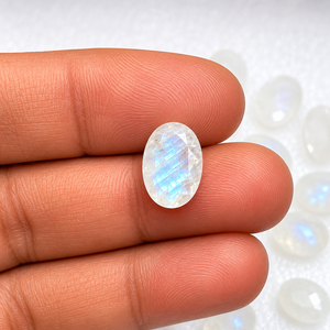 Pierre de lune arc-en-ciel naturelle blanche en vrac, ovale facettée, pierres précieuses en vrac, pierres de cristal pour la fabrication de bijoux, fournisseur en gros, Mascot Love - Product Image 5