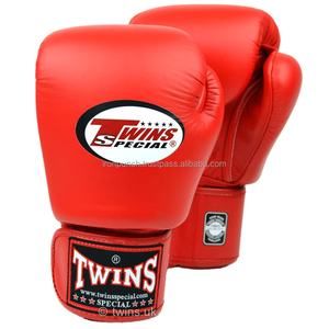 Guantes de Boxeo de Cuero Vacuno de Alta Calidad con Logotipo Personalizado OEM, Transpirables, con Correa de Muñeca Ajustable, Ideales para Entrenamiento Profesional - Product Image 2