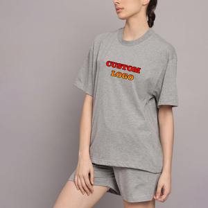 Ensemble de shorts de plage d'été en gros, t-shirt à manches courtes respirant, coupe ample, tenue décontractée athleisure, col rond, pour femme - Product Image 4