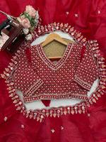Sari de créateur Royal Fendy en soie, orné de perles et de sequins, avec blouse non cousue