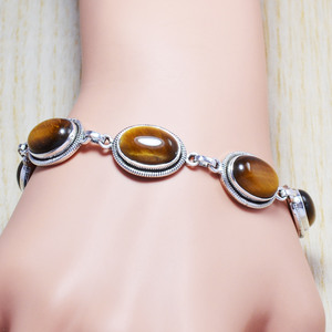 Pulsera de Plata de Ley 925 con Cabujón Ovalado de Ojo de Tigre, Lista para Enviar, en Stock, MOQ Bajo, Pedido de Muestra - Product Image 1