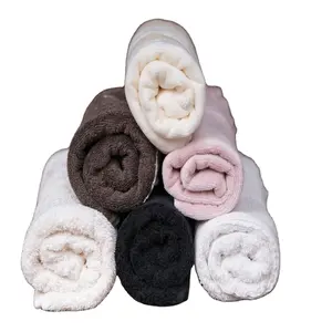 Beste Qualität Baumwolle superabsorbierende Golf-Handbad-Handtücher aus Indien Set in mehrfarbig und schönem Design