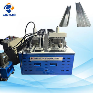 Doppelkopf-Stahlschienen-Bolzen-Pfettenkiel-Eck-Kaltwalzform maschine für L-Winkel-Eisen kiel mit Kern motor komponente - Product Image 3