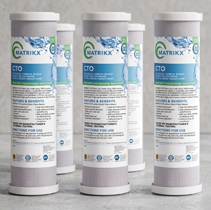 Bloc de charbon actif compressé écologique pour purificateurs sous comptoir, best-seller sur le marché, matériau certifié NSF - Product Image 1