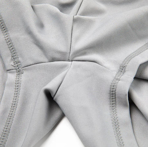 Shorts grande taille pour femmes, taille haute élastique, séchage rapide, respirants, poches discrètes, couleurs personnalisables, tenue décontractée - Product Image 4