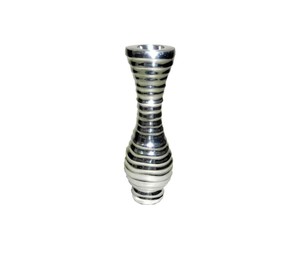 Contenedor Decorativo de Aluminio Premium para Flores, para Decoración Moderna del Hogar y Eventos - Product Image 3