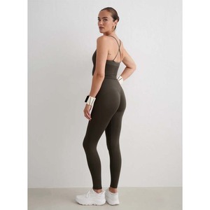 Ensemble de yoga sans couture pour femmes, taille haute, longueur intégrale, noir, haut court et leggings, deux pièces, vêtements de sport pour la remise en forme et l'entraînement - Product Image 4