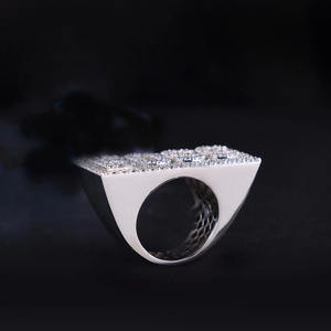 Bague Ronde Moissanite Personnalisée avec Lettre, Logo ou Nom, Style Rapper, Classique, Initiale Sertie de Pierres, Cadeau pour Homme, en Argent Sterling 925 - Product Image 4