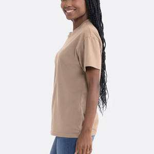 Camiseta Premium Ajustada de Cuello Redondo, Camisetas de Algodón Peinado - Product Image 6