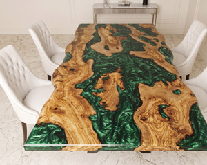 Table à manger rectangulaire moderne en résine avec bord naturel, design grain de bois vert et or, faite à la main, mobilier contemporain pour la maison, 6 places - Product Image 1