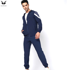 Mejor Proveedor, Nueva Llegada, Conjunto Deportivo Ligero para Hombre, Sudadera con Cierre y Pantalones Deportivos Ajustados para Deportes y Entrenamiento - Product Image 4