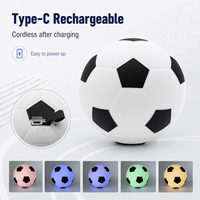 Lampe de chevet LED souple rechargeable en silicone en forme de ballon de football, avec changement de couleur RGB et 3 températures de couleur, pour chambre d'enfant