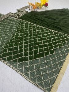 Última Moda India, Vestidos Largos, Salwar Kameez, Kurtis, Estilo Anarkali, Traje Listo para Usar de Georgette Sintética Pesada para Bodas Especiales - Product Image 5