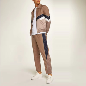 Conjunto Deportivo Personalizado para Hombre, Chaqueta con Cremallera de Poliéster Antibacterial y Pantalones Cargo, Ropa Deportiva para Entrenamiento de Equipos - Product Image 1