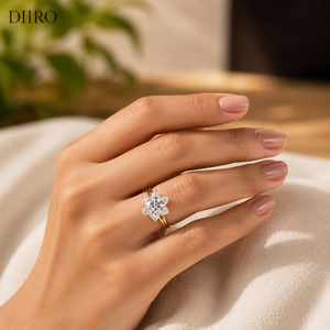 Bague de fiançailles en diamant taille ronde plaqué or jaune 14 carats VVS1, bague de demande en mariage en moissanite certifiée pour femme - Product Image 6