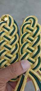 Epaulettes trenzadas doradas y verdes para hombro, insignias de tela para coser, accesorios de uniforme personalizados, insignia de rango dorada de tela para coser. - Product Image 5