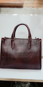 Sac à main et sac bandoulière en cuir de qualité supérieure pour femme – Design classique - Product Image 2