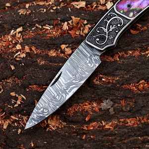 Couteau pliant personnalisé en acier Damas avec revêtement en titane, manche en bois coloré OEM, cadeau personnalisé gravé, produit Palace LLC - Product Image 3