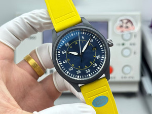 Reloj de Hombre Mecánico Automático de Diseño Único, con Correa de Goma Amarilla y Cerámica Negra, Estilo Casual, Deportivo, para el Día a Día y Citas - Product Image 3