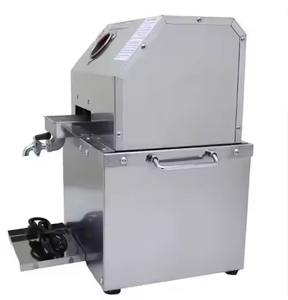 เครื่องคั้นน้ำอ้อยแบบสกัดเย็น 750 วัตต์ ยี่ห้อ Accredit Commercial ผลิตในฟิลิปปินส์ - Product Image 2