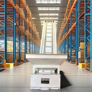 Élévateur à godets incliné Convoyeur en PVC de type vertical Caoutchouc PU emballé en vrac en acier inoxydable Réglable pour l'industrie alimentaire - Product Image 5