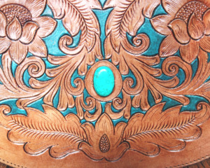 Bolso Bandolera Vintage de Cuero Genuino con Panel Frontal con Grabado a Mano de Personajes, Patrón de Bordado con Tachuelas Turquesa y Borla, para Verano - Product Image 5