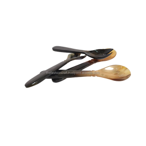 Cuillère artisanale en corne naturelle à long manche, style rustique viking, pour sel et épices, écologique, vaisselle artisanale, compatible lave-vaisselle - Product Image 2